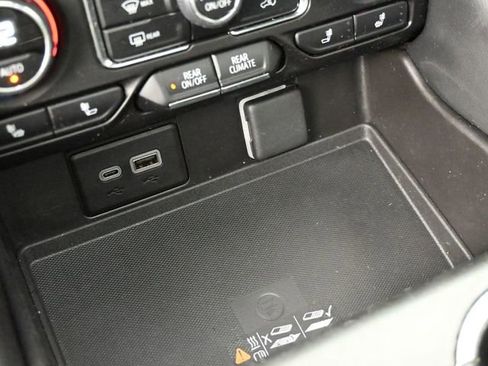 Used 2023 Chevrolet Suburban RST w/ Sport Performance Package image 37