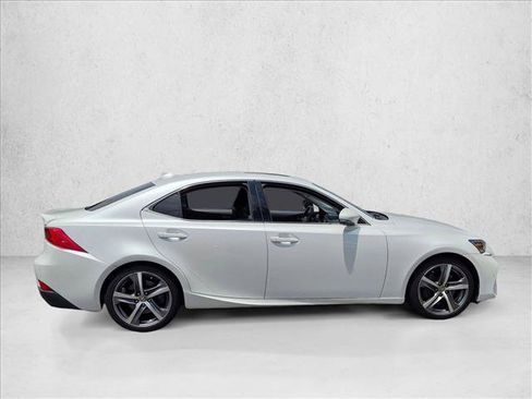 Used 2017 Lexus IS 200t w/ Navigation System Package RWD image 4
