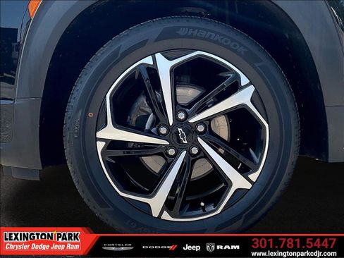 Used 2022 Chevrolet TrailBlazer RS FWD image 33