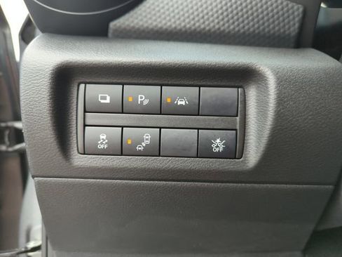 Certified 2022 Nissan Kicks S image 38