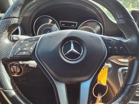 Used 2014 Mercedes-Benz CLA 250 image 20