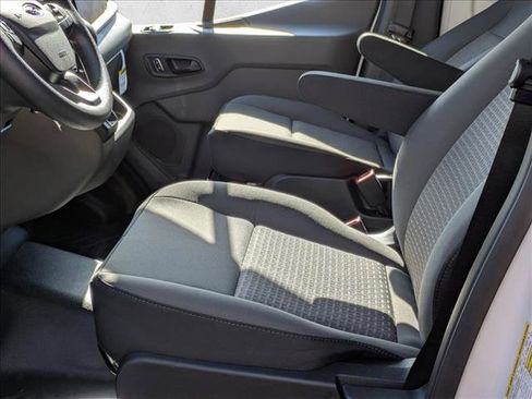New 2025 Ford Transit 250 image 15