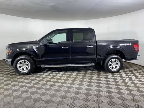 Used 2025 Ford F150 XLT w/ Equipment Group 301A Standard AWD/4WD image 4