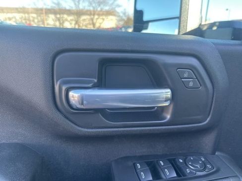New 2026 Chevrolet Silverado 2500 Custom w/ Custom Value Package AWD/4WD image 12