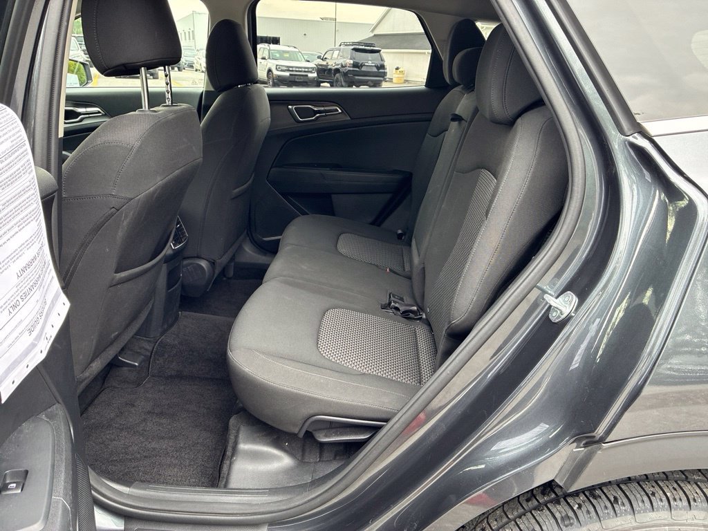 Used 2023 Kia Sportage LX AWD/4WD image 52