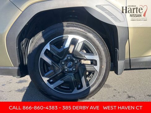Used 2025 Subaru Forester Limited AWD/4WD image 22