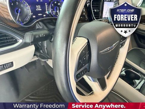 Used 2021 Chrysler Pacifica Limited AWD/4WD image 20