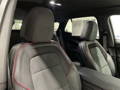 Used 2025 Chevrolet Blazer EV RS image 19