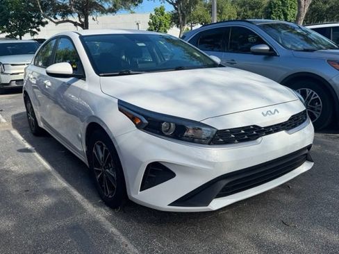 Certified 2024 Kia Forte LXS FWD image 10