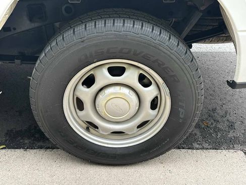Used 2018 Ford F150 XL w/ Equipment Group 101A Mid RWD image 46