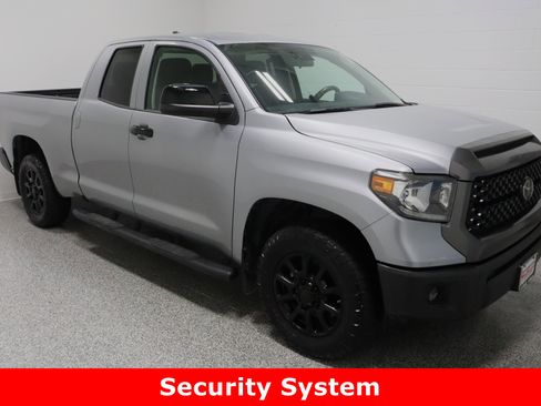Used 2021 Toyota Tundra SR5 image 4