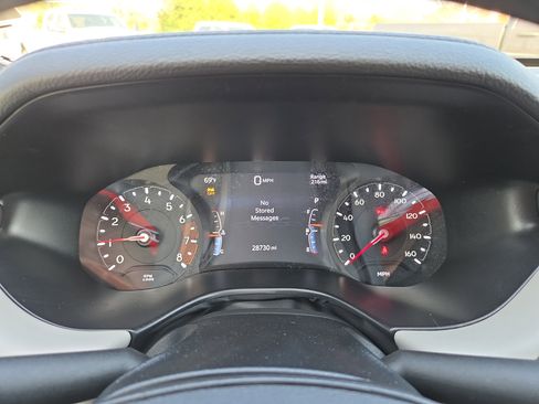 Certified 2025 Jeep Compass Limited image 16