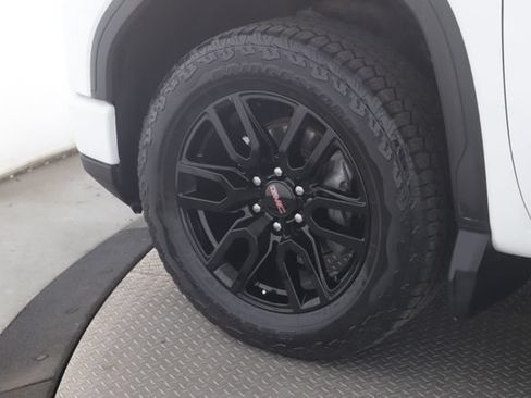 Used 2024 GMC Sierra 1500 Elevation AWD/4WD image 13