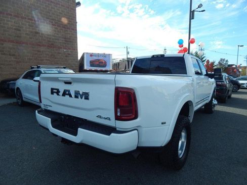 Used 2025 RAM 3500 Limited image 6