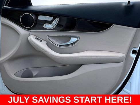 Used 2019 Mercedes-Benz C 300 4MATIC Sedan image 25
