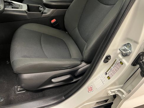 Used 2024 Toyota RAV4 LE image 25