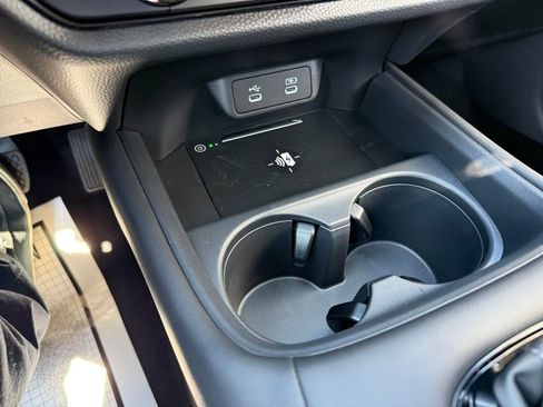 New 2026 Honda HR-V LX image 23