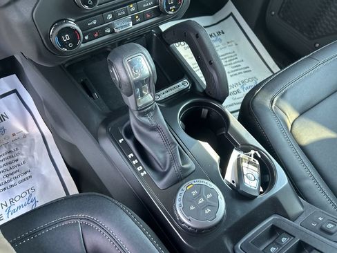 New 2026 Ford Bronco Badlands AWD/4WD image 26