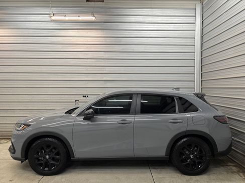 Used 2024 Honda HR-V Sport image 10