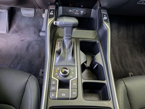 New 2026 Kia Sorento S w/ S Panoramic Sunroof Package image 13