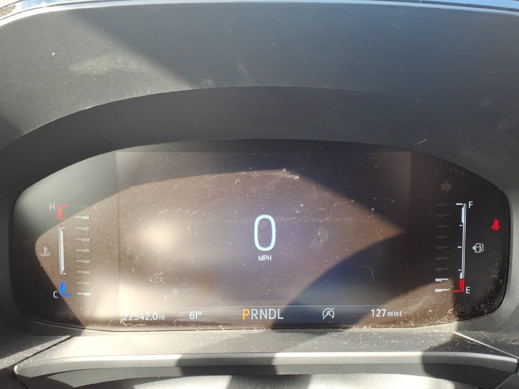 Used 2024 Ford Escape ST-Line w/ Tech Pack #1 AWD/4WD image 21