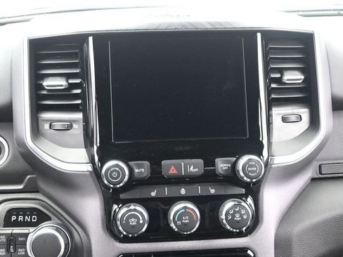 Used 2025 RAM 1500 Big Horn AWD/4WD image 25