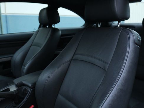 Used 2011 BMW 335is Coupe image 29