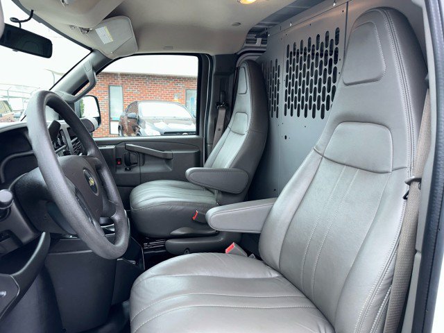 Used 2025 Chevrolet Express 2500 w/ Driver Convenience Package RWD image 19
