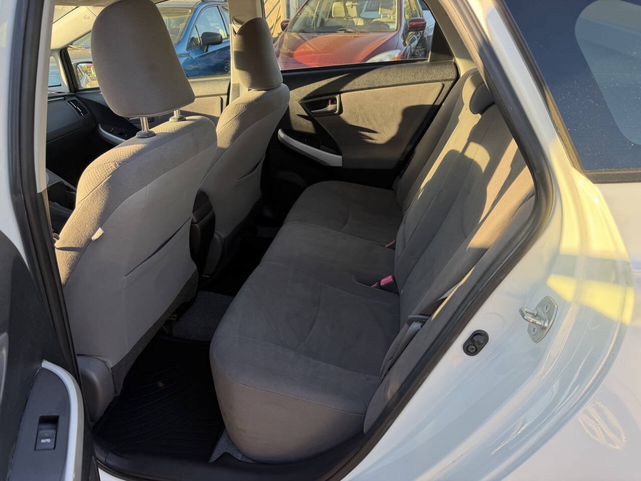 Used 2015 Toyota Prius Two FWD image 23
