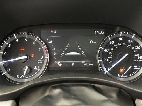 Used 2021 Toyota Highlander XLE FWD image 29