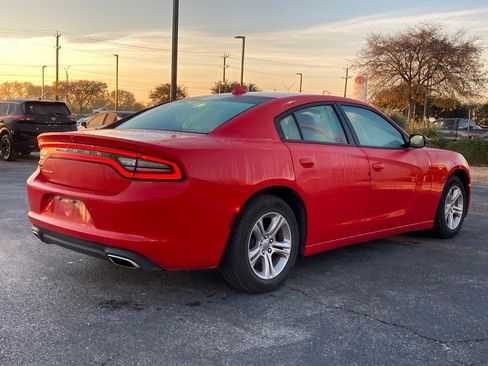 Used 2023 Dodge Charger SXT image 5