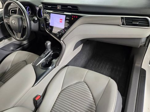 Used 2018 Toyota Camry SE w/ Audio Package FWD image 22
