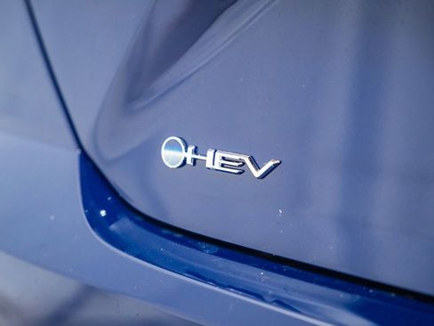 New 2026 Toyota Camry SE FWD image 8