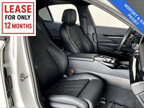 Used 2024 BMW 530i 530i w/ M Sport Package image 11