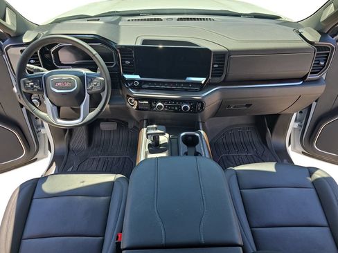 Used 2024 GMC Sierra 1500 SLT w/ SLT Premium Plus Package AWD/4WD image 9