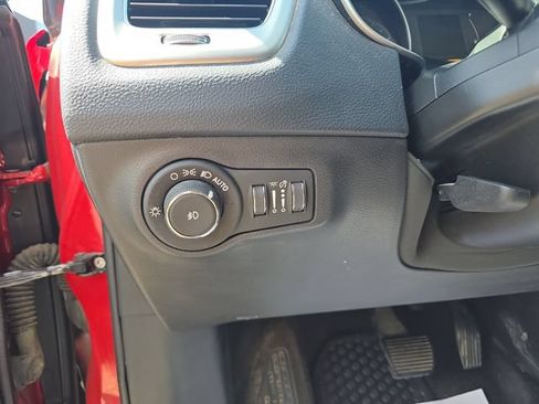 Used 2019 Jeep Compass Latitude w/ Cold Weather Group AWD/4WD image 20