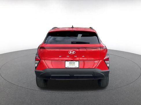 Used 2025 Hyundai Kona SEL image 12