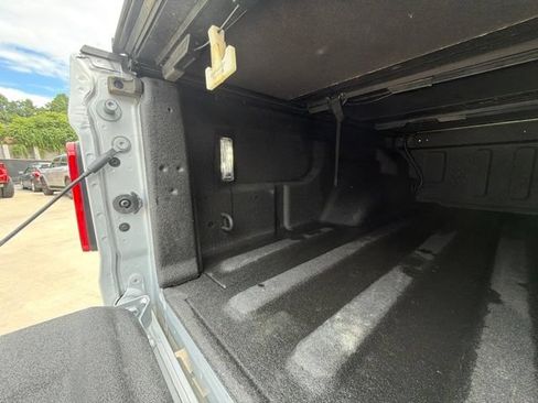 Used 2023 Jeep Gladiator Mojave w/ Trailer Tow Package AWD/4WD image 17