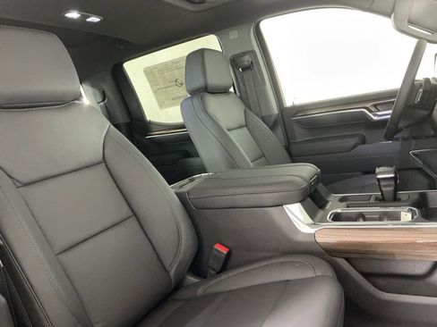 New 2026 Chevrolet Silverado 1500 LT Trail Boss w/ LT Trail Boss Premium Package AWD/4WD image 11
