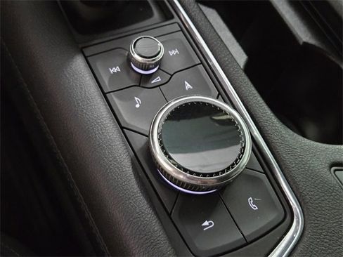 Used 2020 Cadillac XT6 Sport image 28