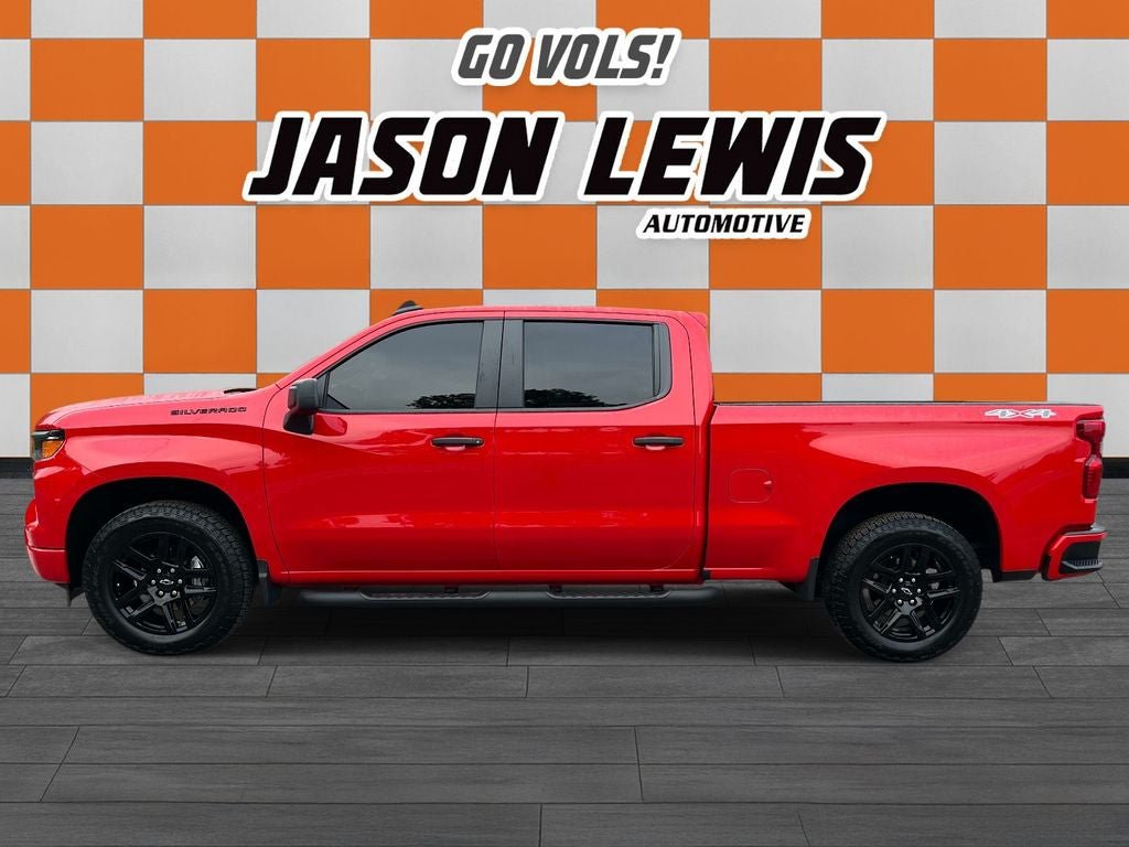 Used 2025 Chevrolet Silverado 1500 Custom w/ Turbomax Blackout Package AWD/4WD image 6