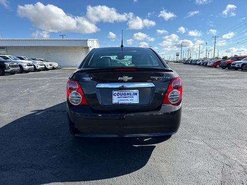 Certified 2013 Chevrolet Sonic LTZ FWD image 4