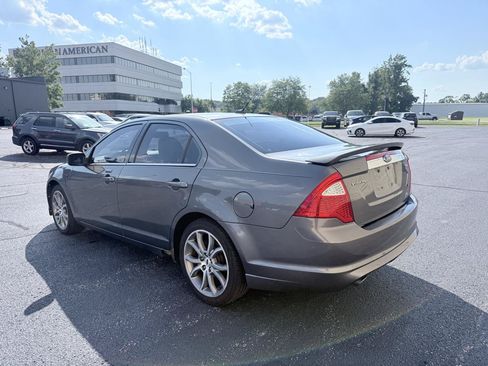 Used 2010 Ford Fusion SEL FWD image 3