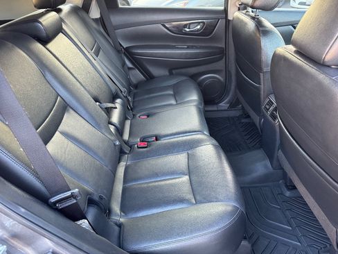 Used 2020 Nissan Rogue SL AWD/4WD image 18