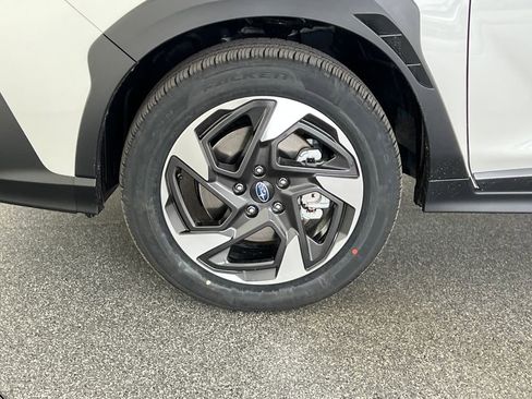 New 2026 Subaru Crosstrek 2.5i Limited w/ Crosstrek Mirror Package image 30