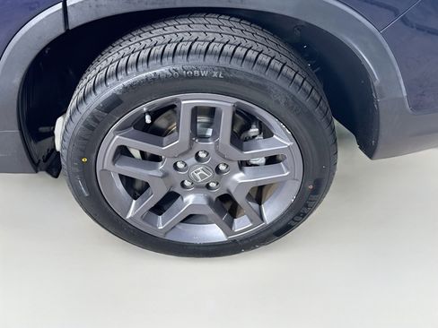 Used 2023 Honda Passport EX-L image 37