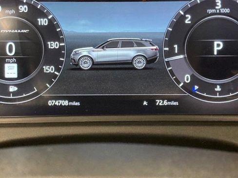 Used 2018 Land Rover Range Rover Velar R-Dynamic SE AWD/4WD image 28
