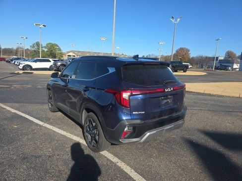 Used 2024 Kia Seltos EX image 5