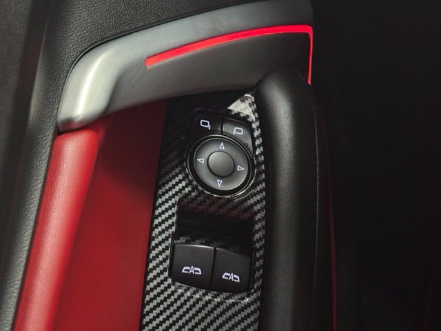 Used 2017 Chevrolet Camaro SS RWD image 13