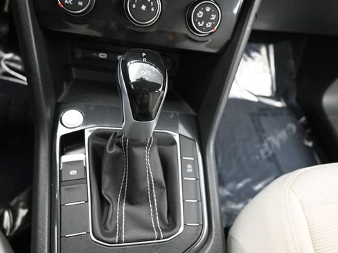 Used 2023 Volkswagen Tiguan S FWD image 12